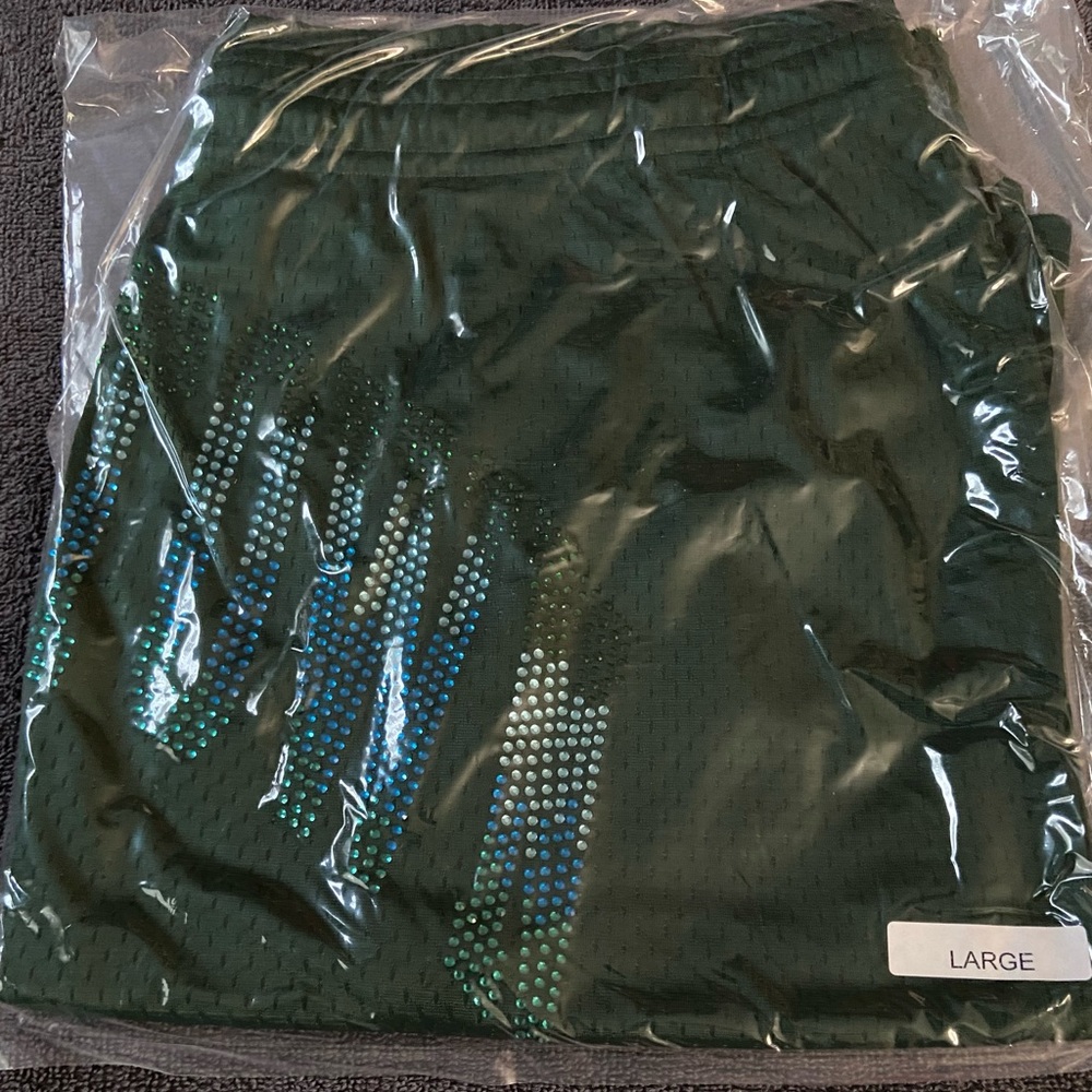 *NWT* CTM Rhinestone Arc Shorts (Green)
